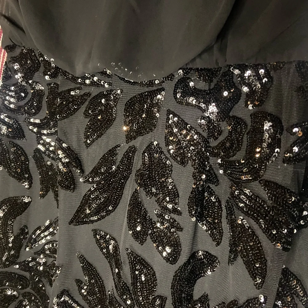 Calvin Klein sleeveless cocktail dress - Picture 7 of 10